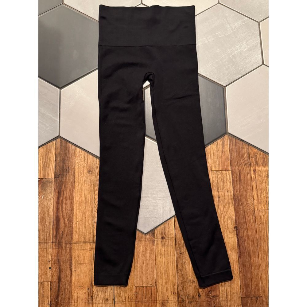 Spanx Look at me know seamless leggings black medium tummy control pants